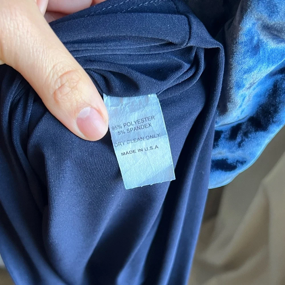 Hollyworld Crushed Velvet Dress | 14 - Picture 6 of 7